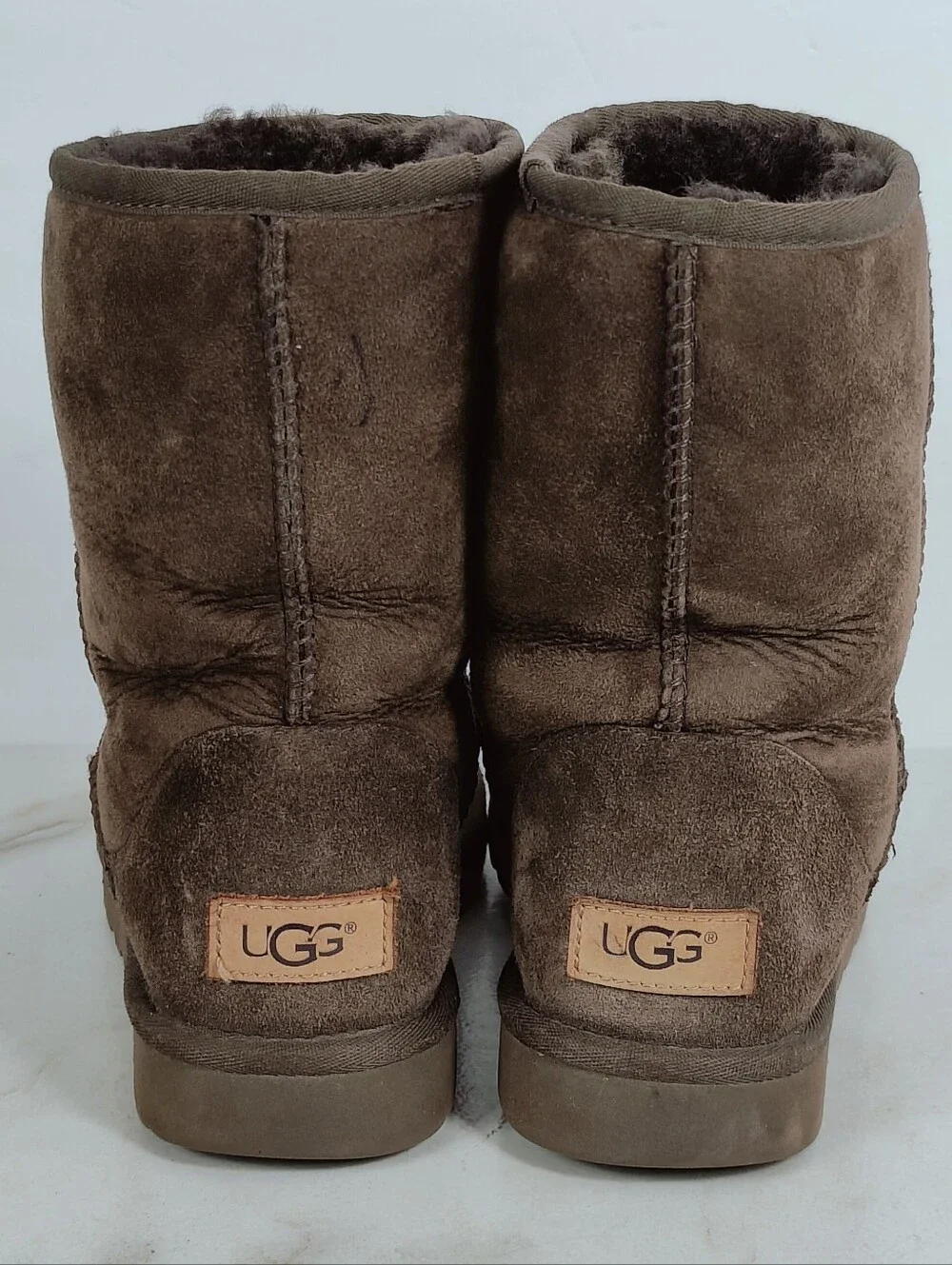 UGG Women's Classic Chocolate Brown Suede Short Boots, Sz 7